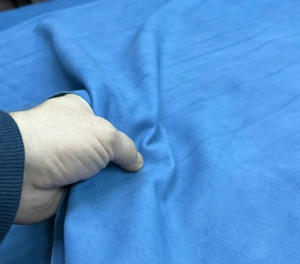 Краст  (Голубой) 1.0-1.4 мм, без финиша, средний размер 120-160 дм²